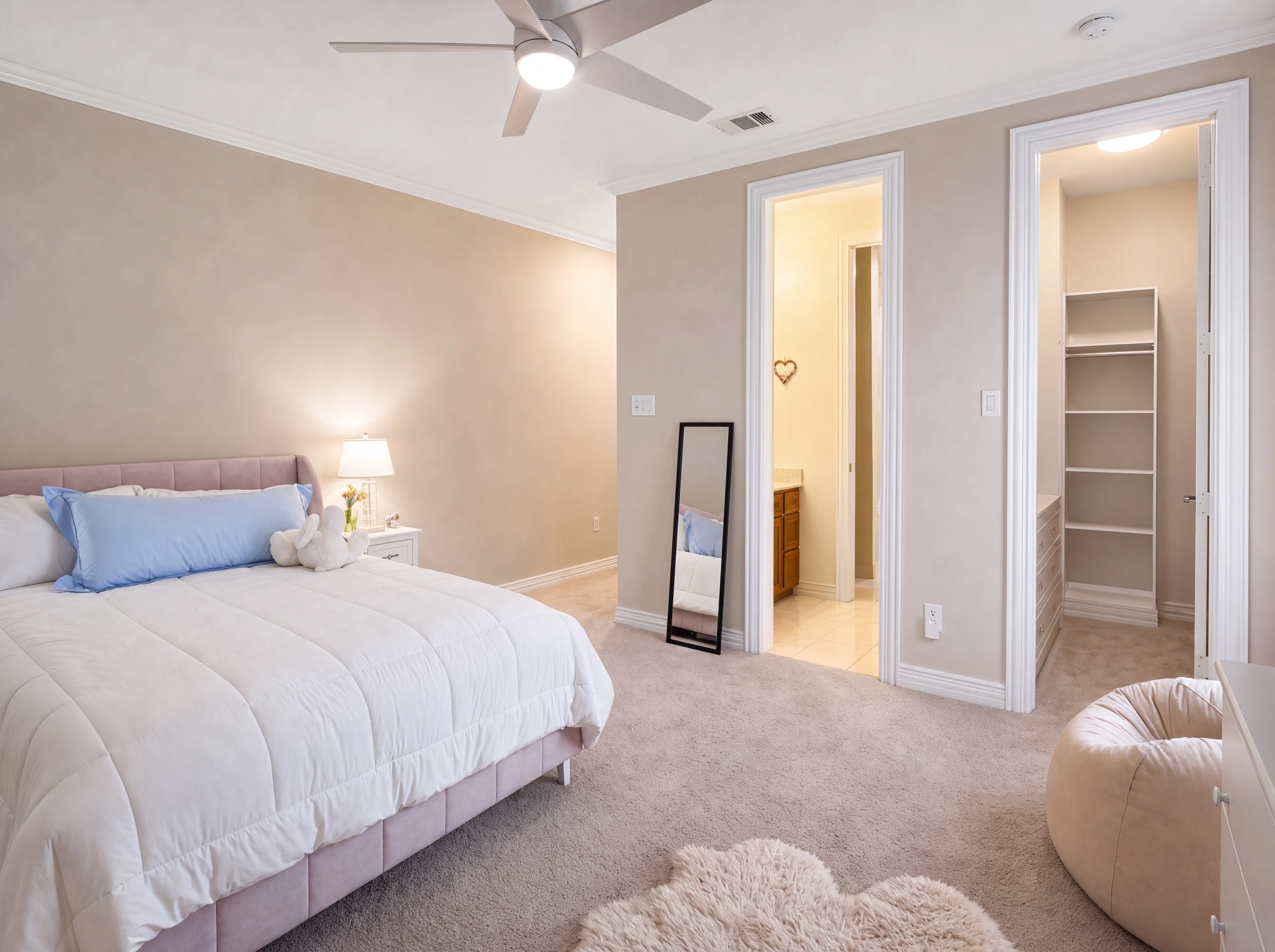 Upstairs bedroom